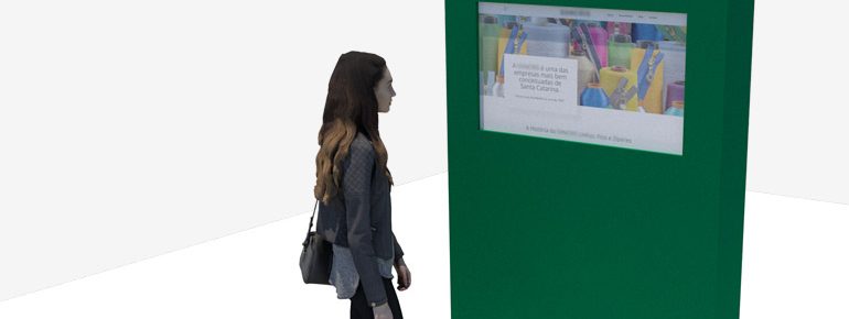 totem touch interativo para museu – Tríscele